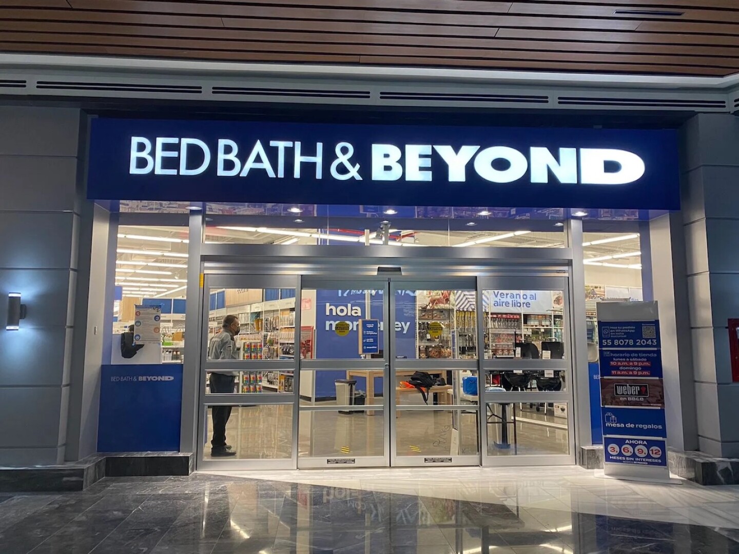 el-cfo-de-bed-bath-beyond-gustavo-arnal-muere-tras-caer-de-un-edificio