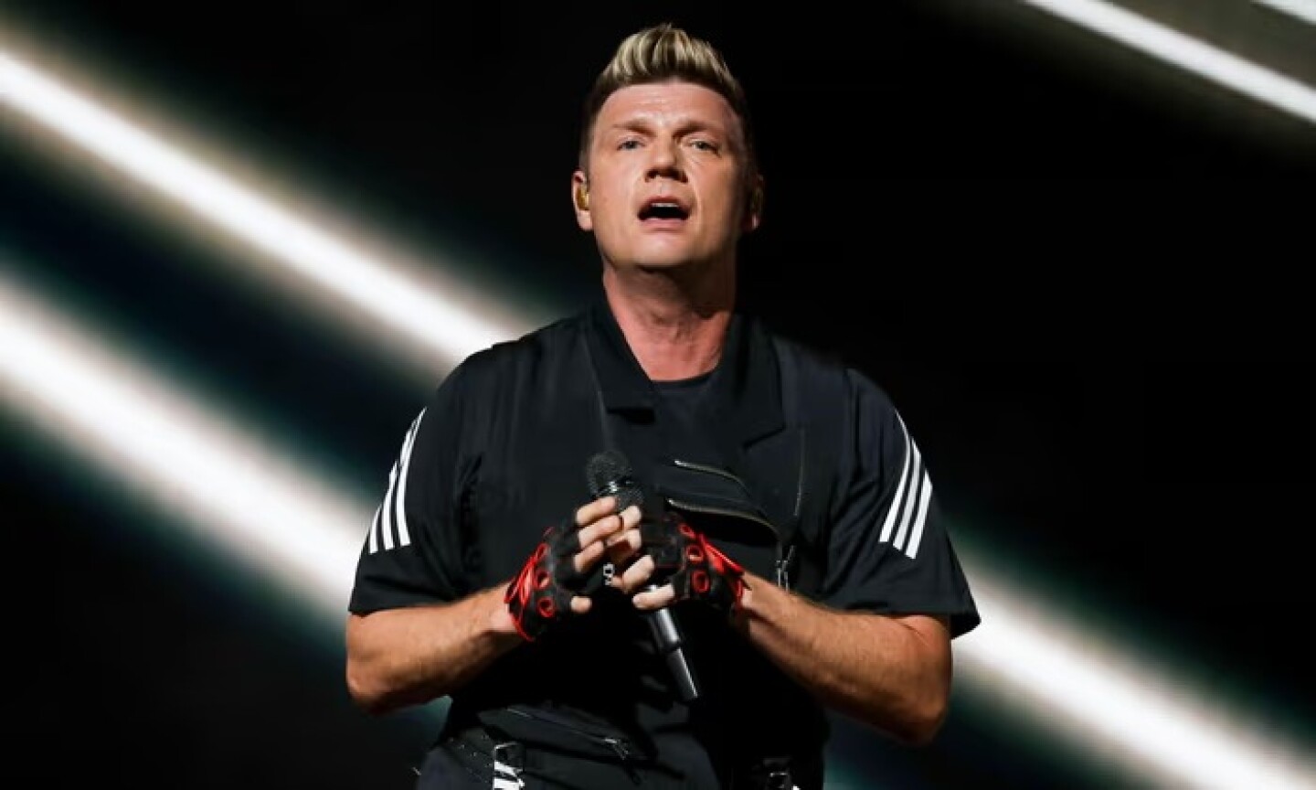 El cantante de la agrupación musical, Nick CArter, niega las acusaciones hechas por una mujer conocida como AR, así como las de otras dos demandas por agresión sexual presentadas actualmente en su contra.