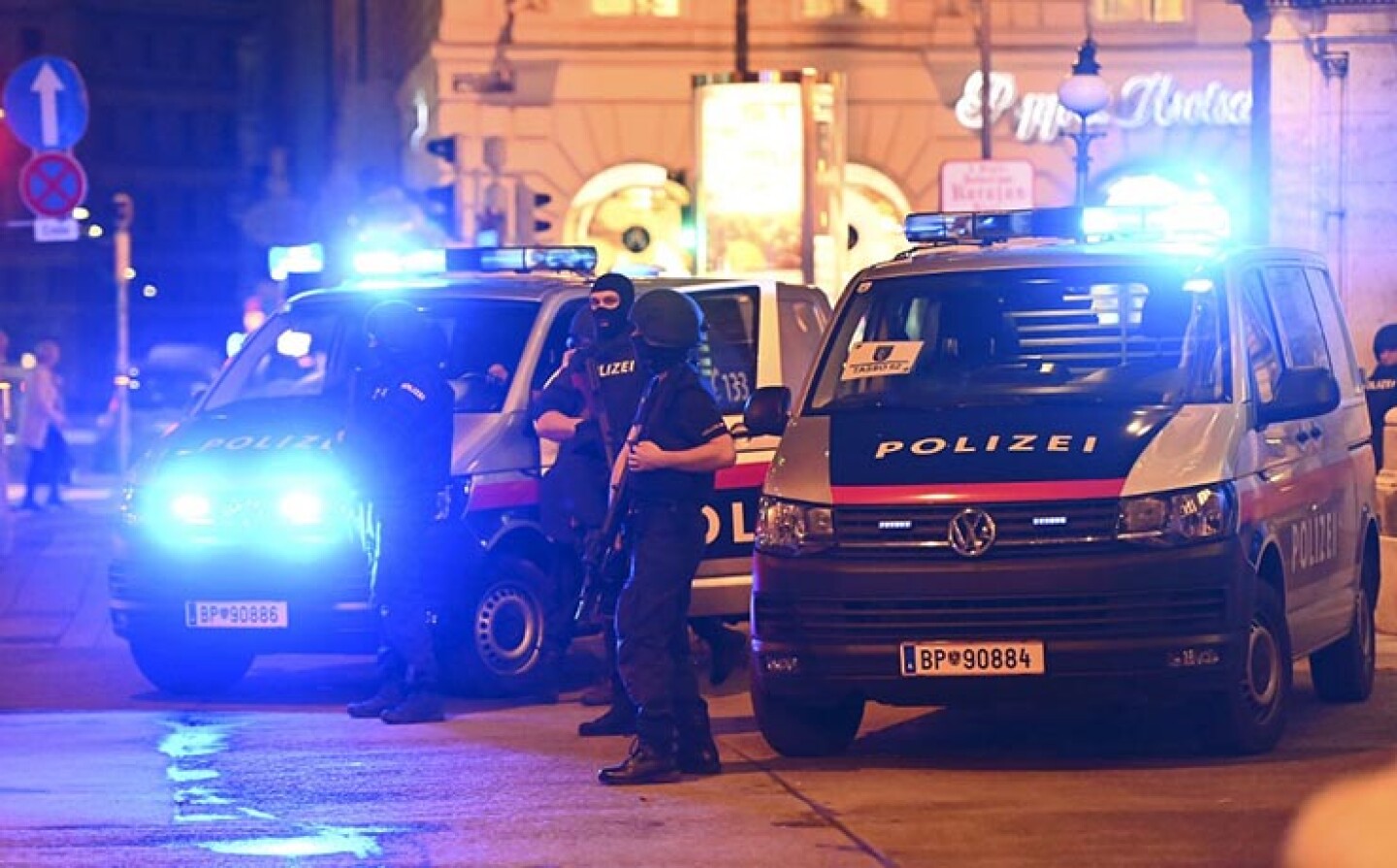 AUSTRIA-SHOOTING-RELIGION-JUDAISM