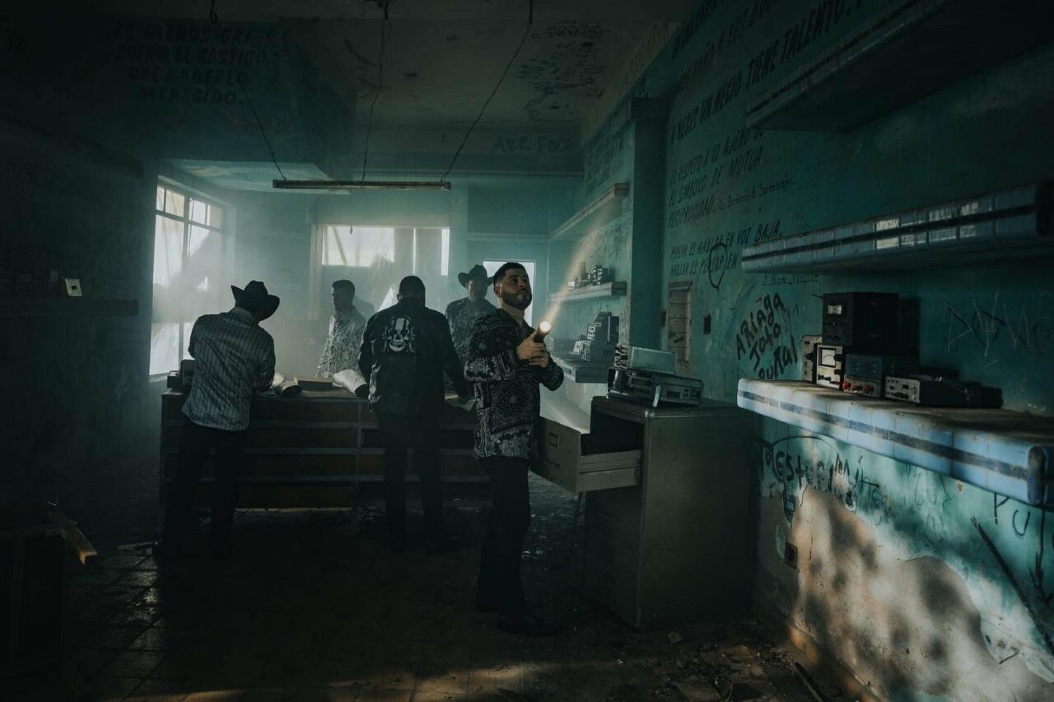 Ffi2j1FXEAInOOw-1280x853