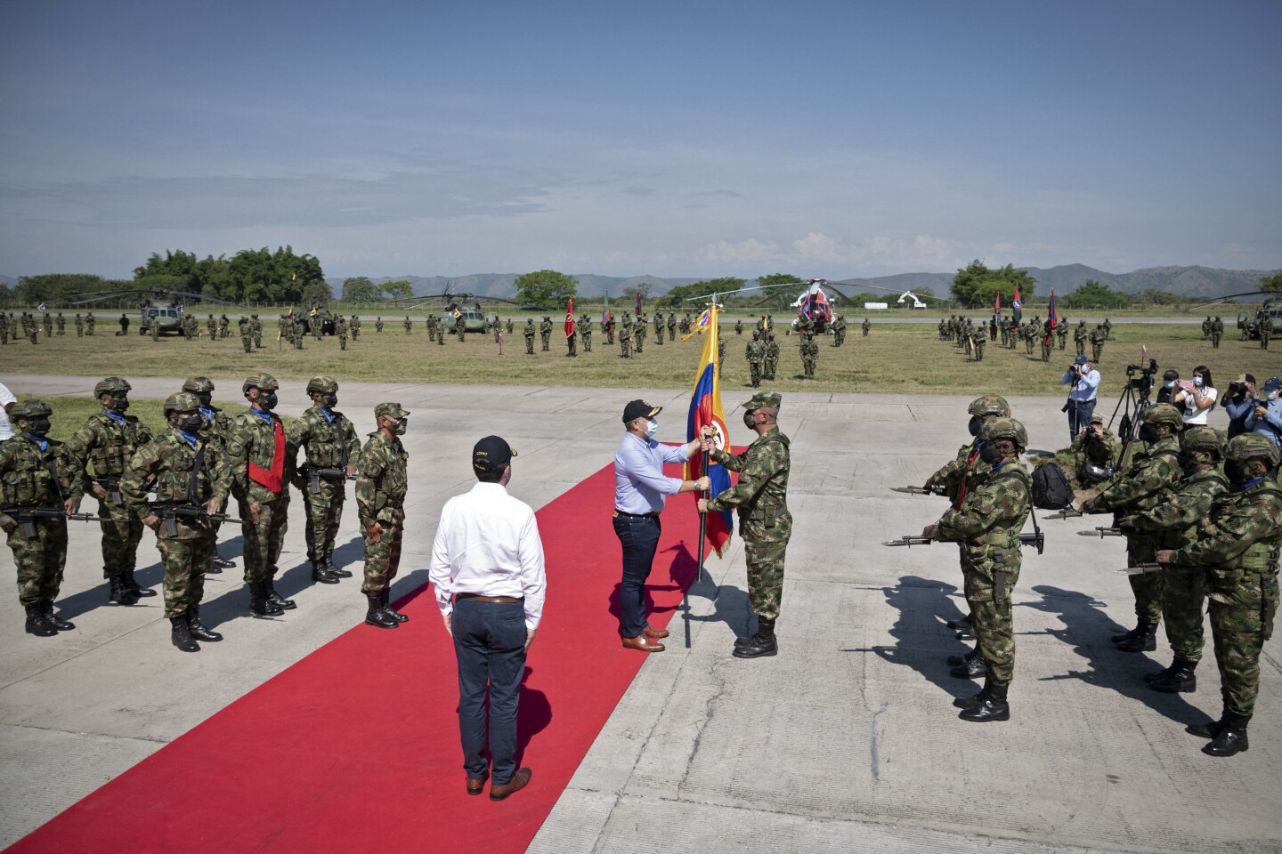 COLOMBIA-DEFENSE-DUQUE