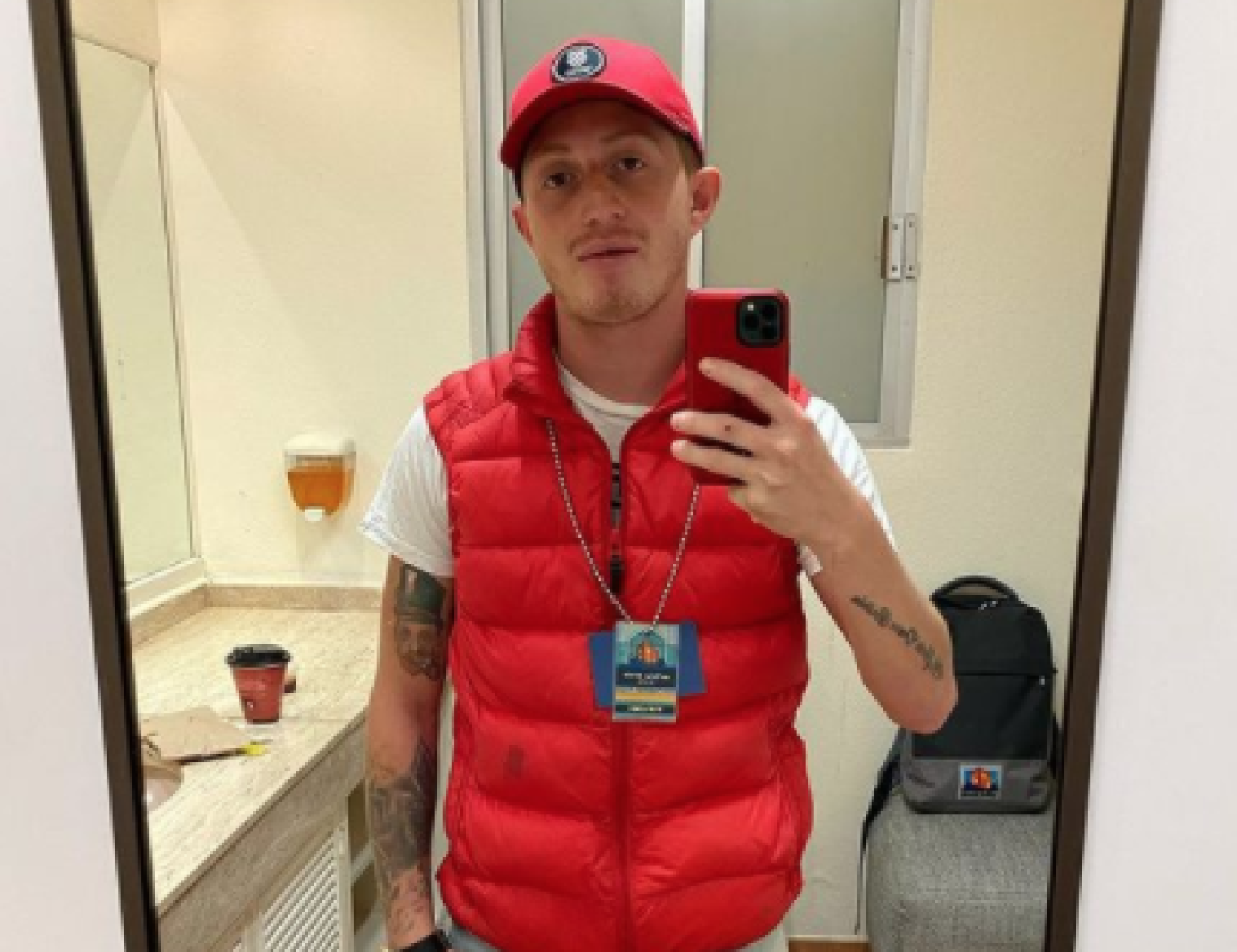 Captura de pantalla 2021-10-31 a la(s) 20.36.48