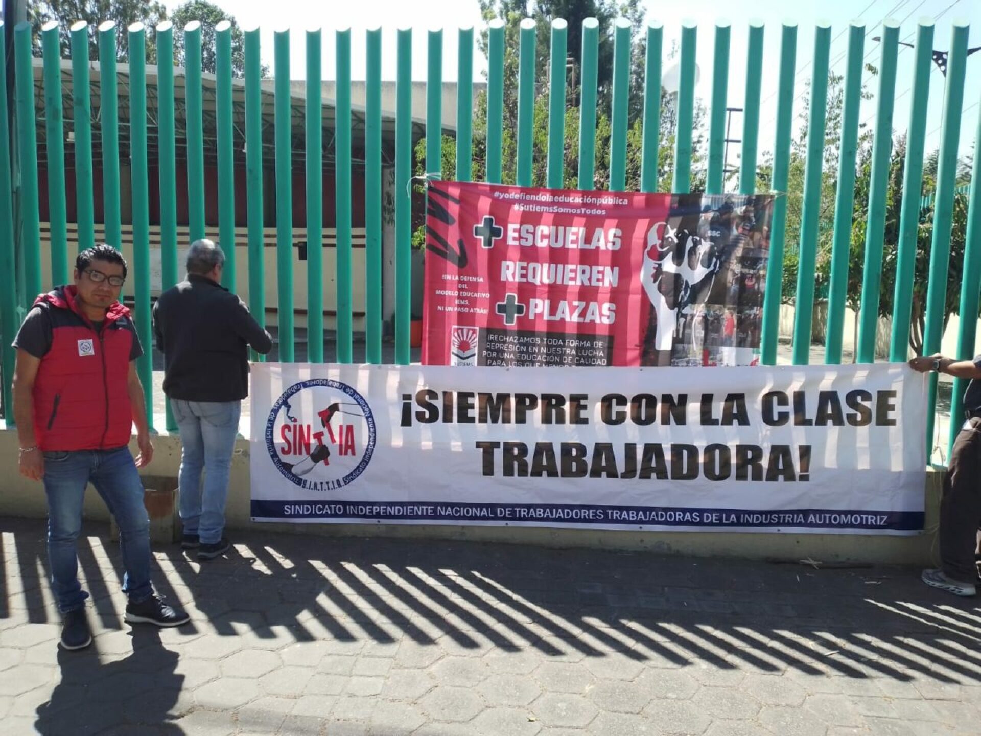 huelga-sindicato-iems-1280x960