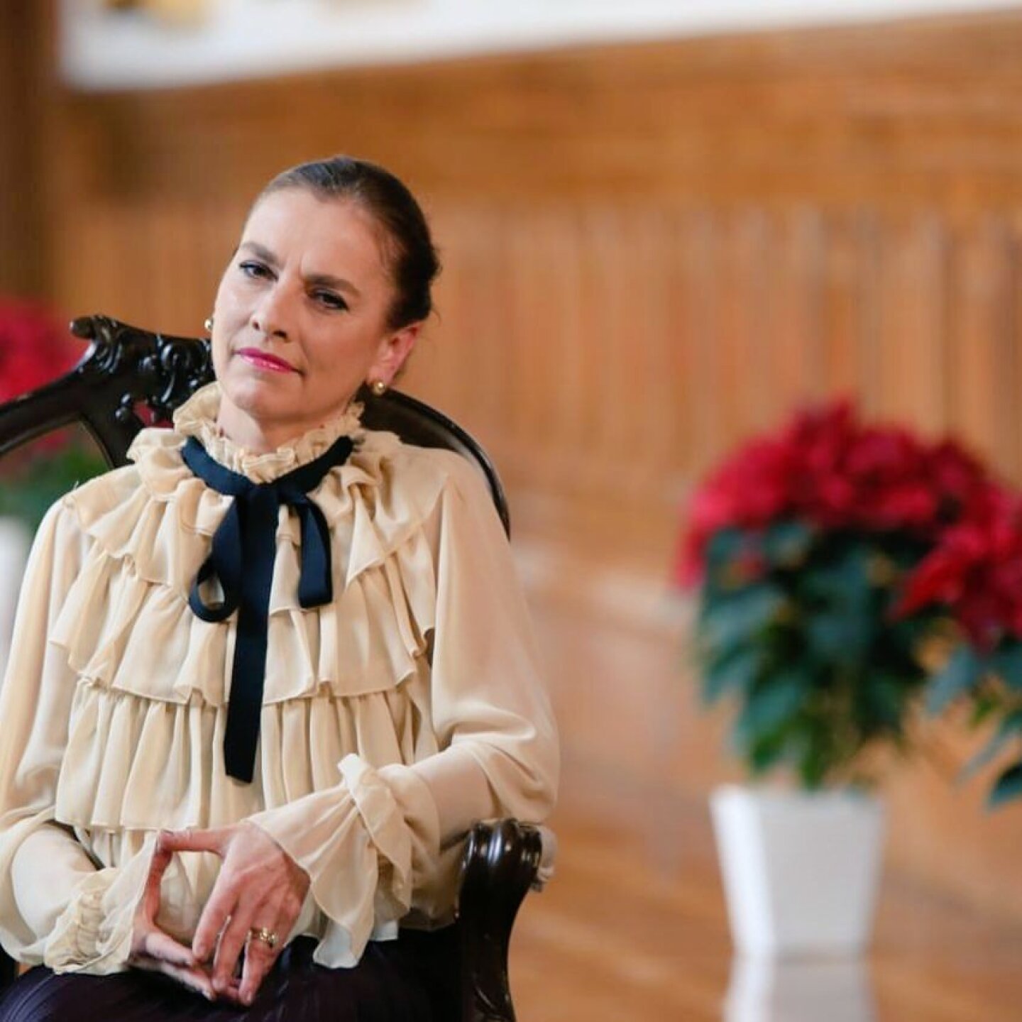 Aclara Gutiérrez Müller precio de blusa que utilizó en mensaje navideño