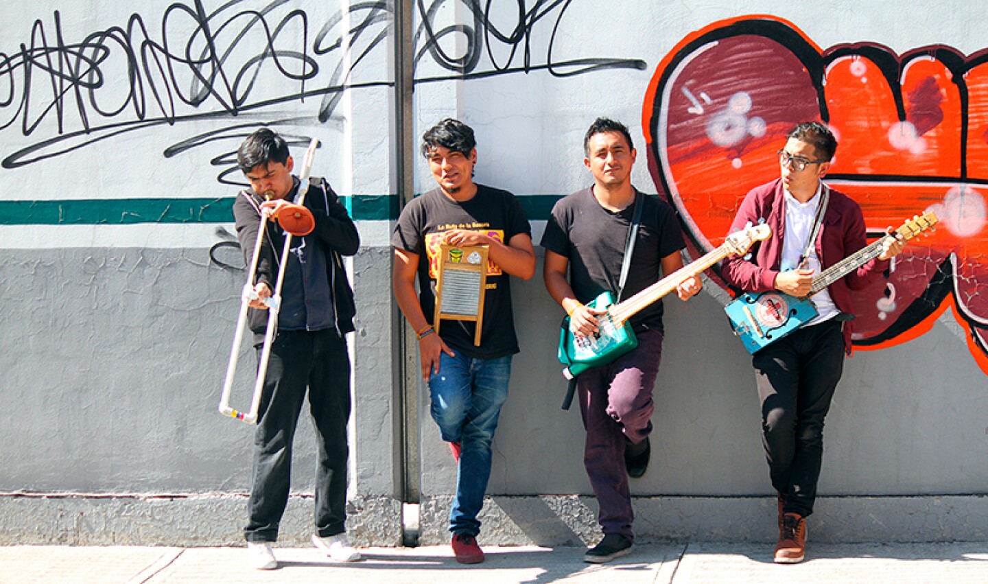 041216OrquestaBasura02