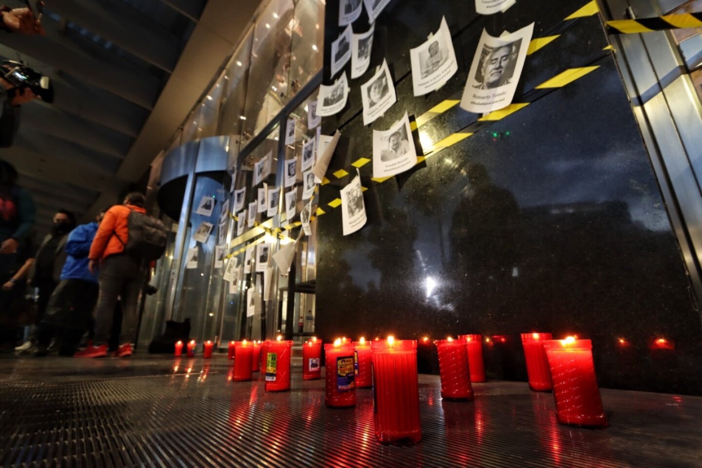 periodistas-protesta-fiscalia