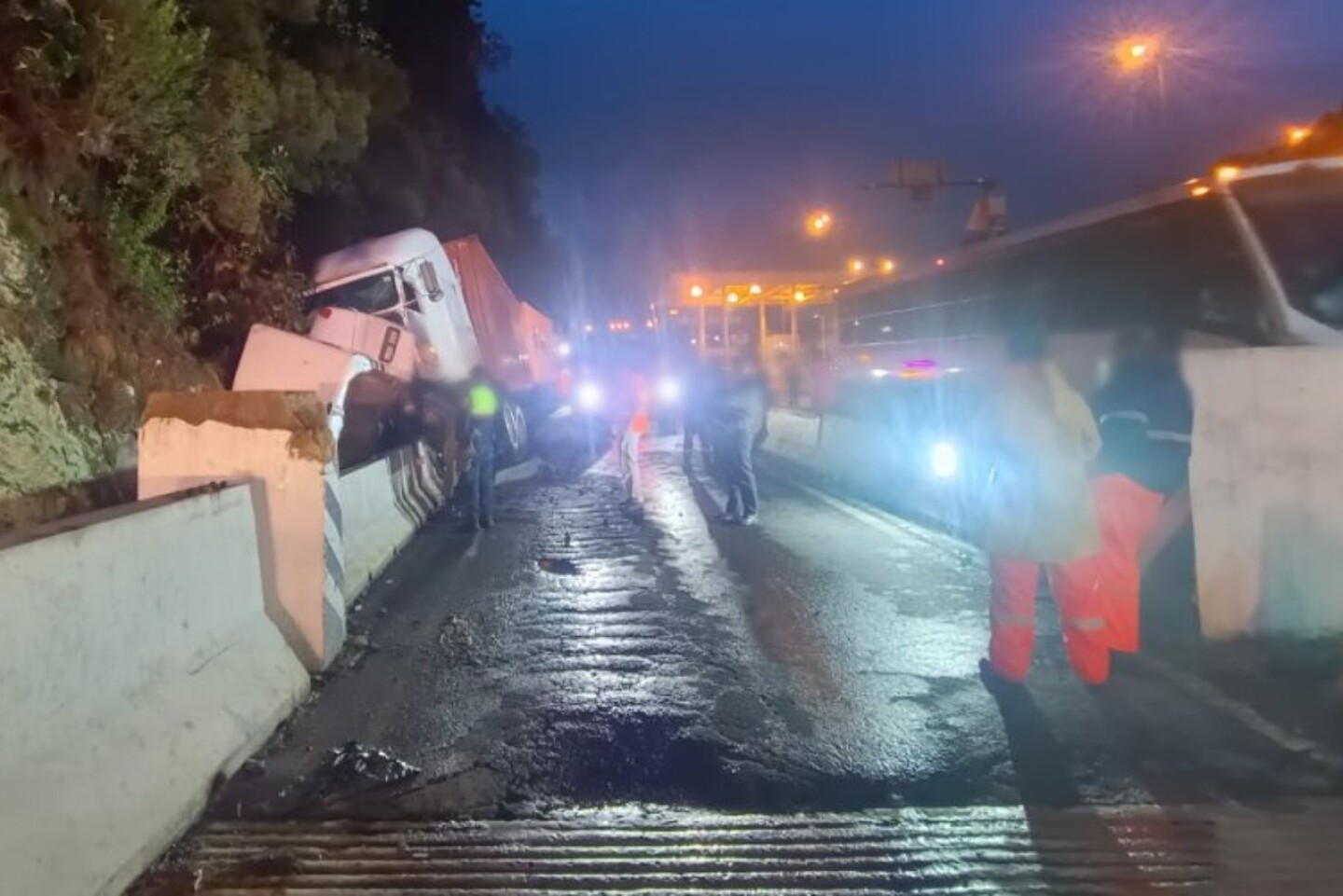 Accidente autopista México-Marquesa