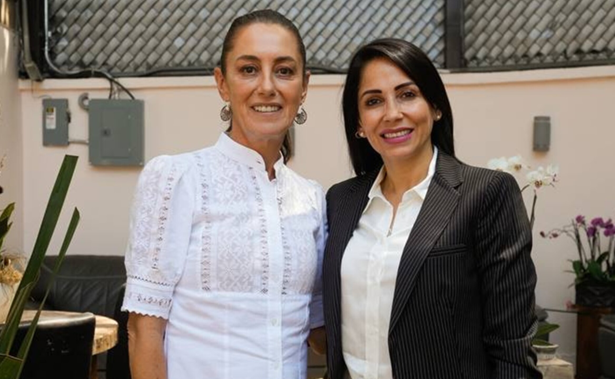Claudia Sheinbaum y Luisa González