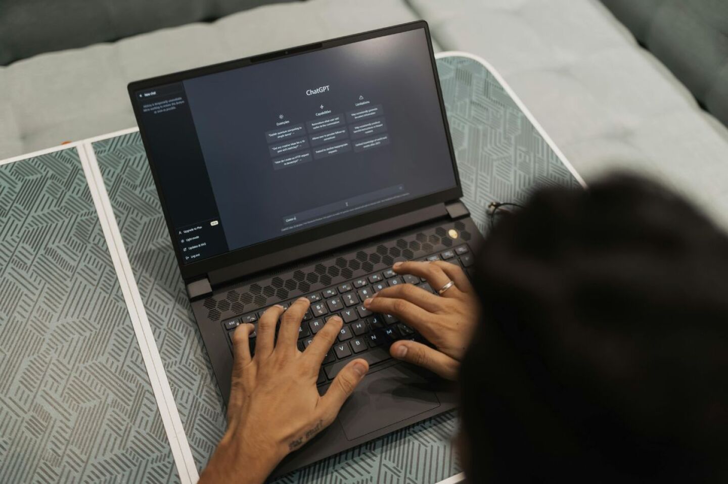 openai-anuncia-controles-parentales-en-chatgpt-tras-suicidio-de-adolescente-que-acciones-implementeran