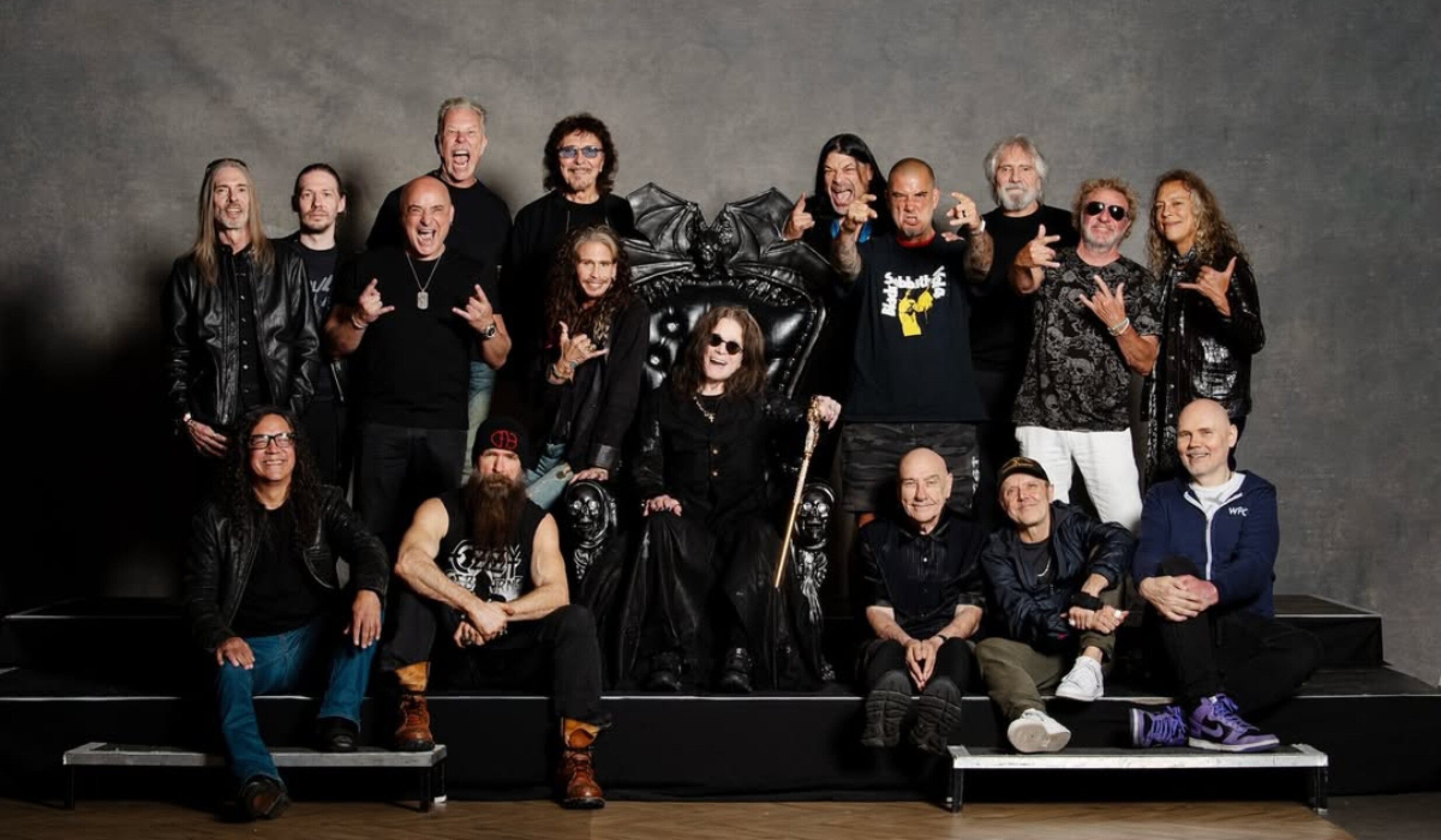 black-sabbath-ozzy-osbourne.jpg