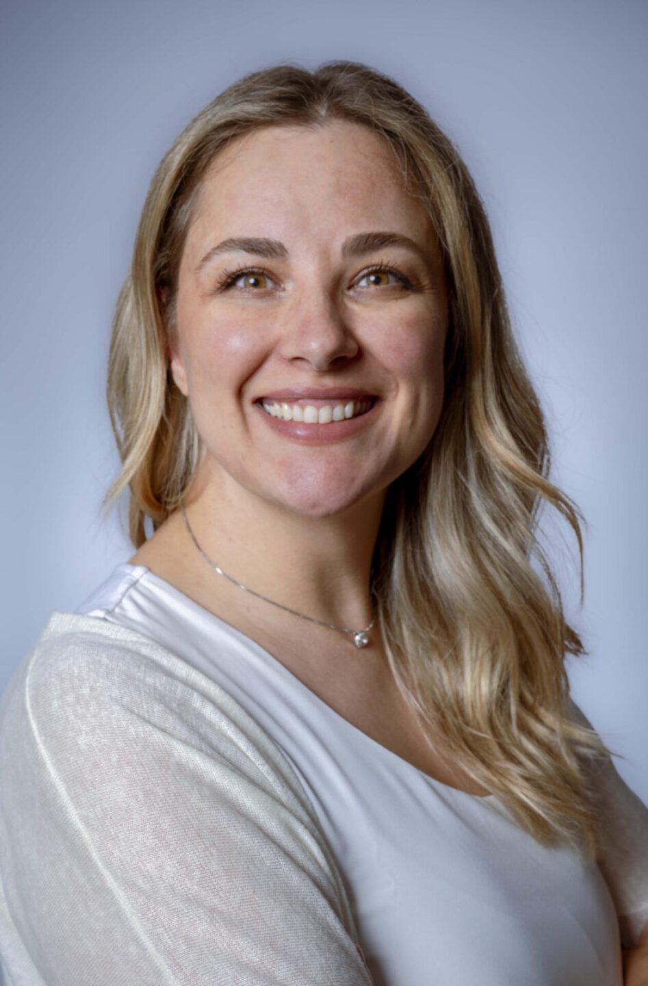 Karen-frey-Danone-842x1280