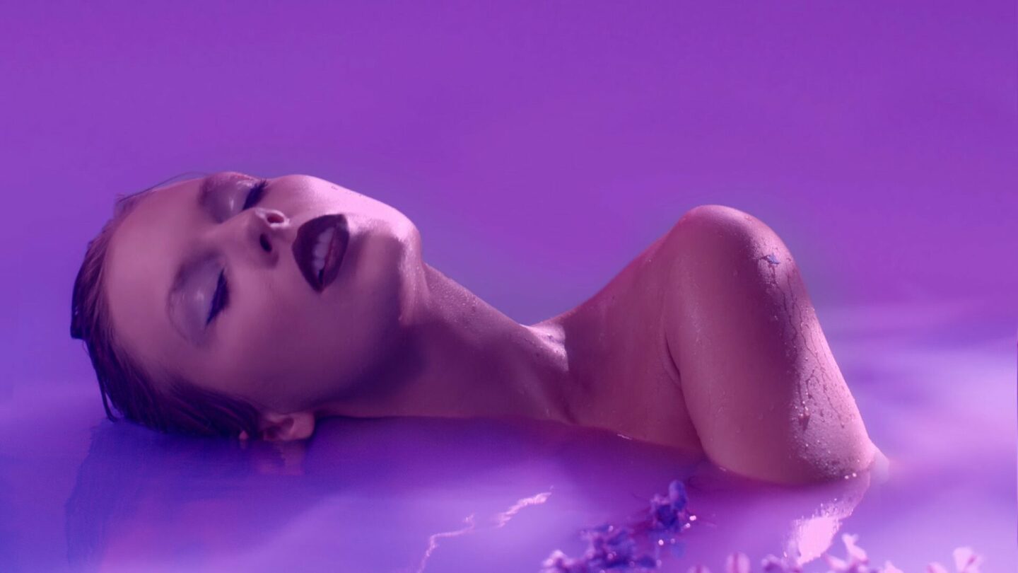 taylor-swift-lavender-haze-john-mayer