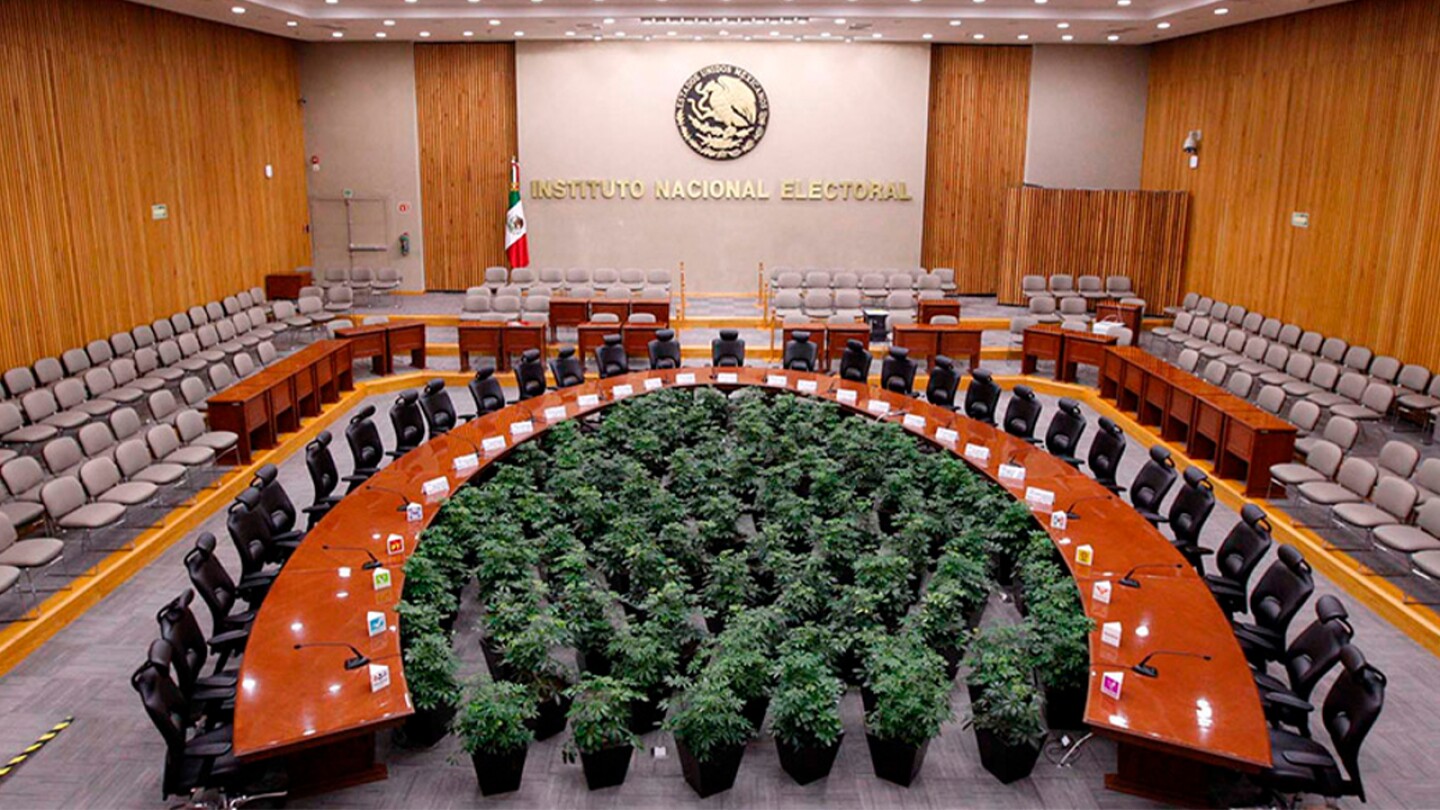 marcha-defensa-del-ine-reforma-electoral