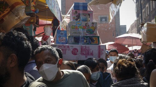 Foto-de-la-venta-de-juguetes-reyes-magos-Tepito-Lagunilla-1