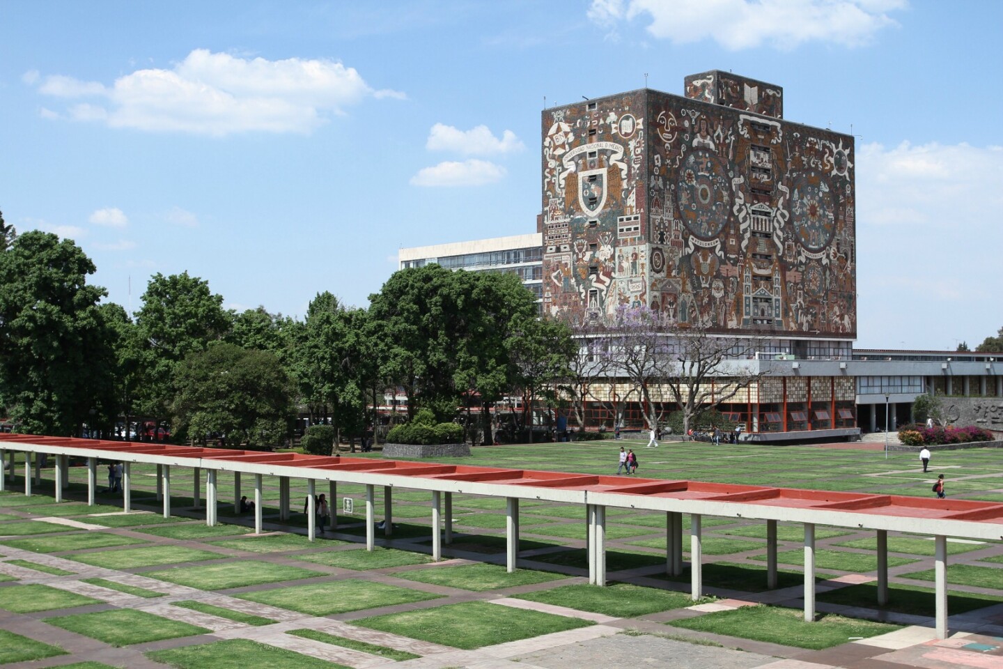 UNAM