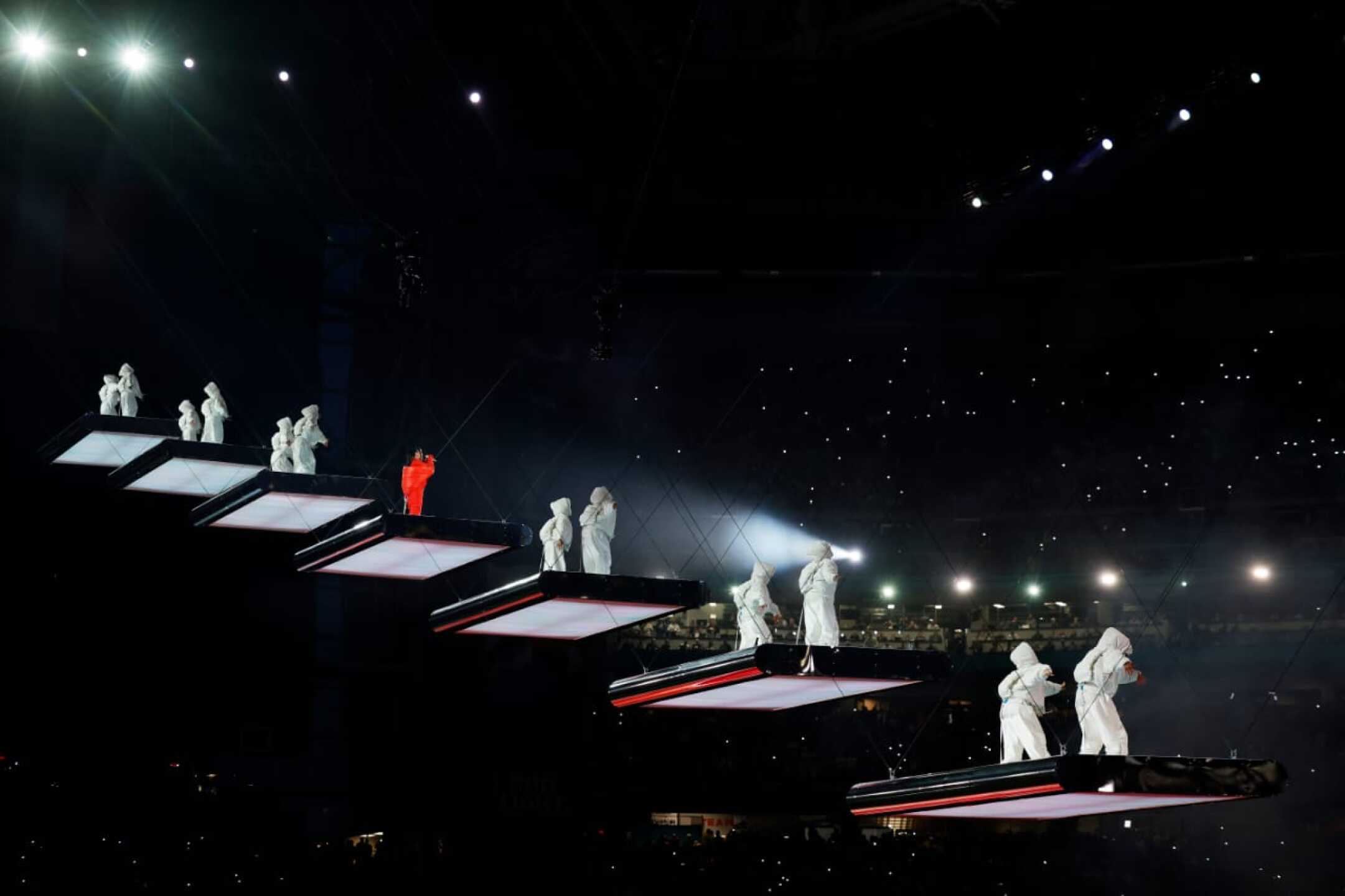 rihanna-2-super-bowl-medio-tiempo