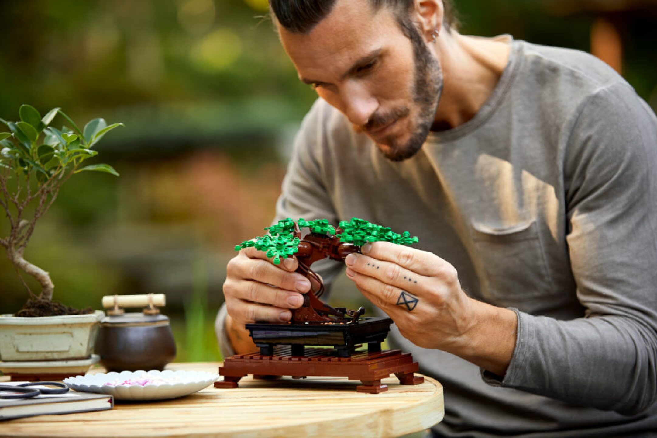 Lego-bonsai-1024x682