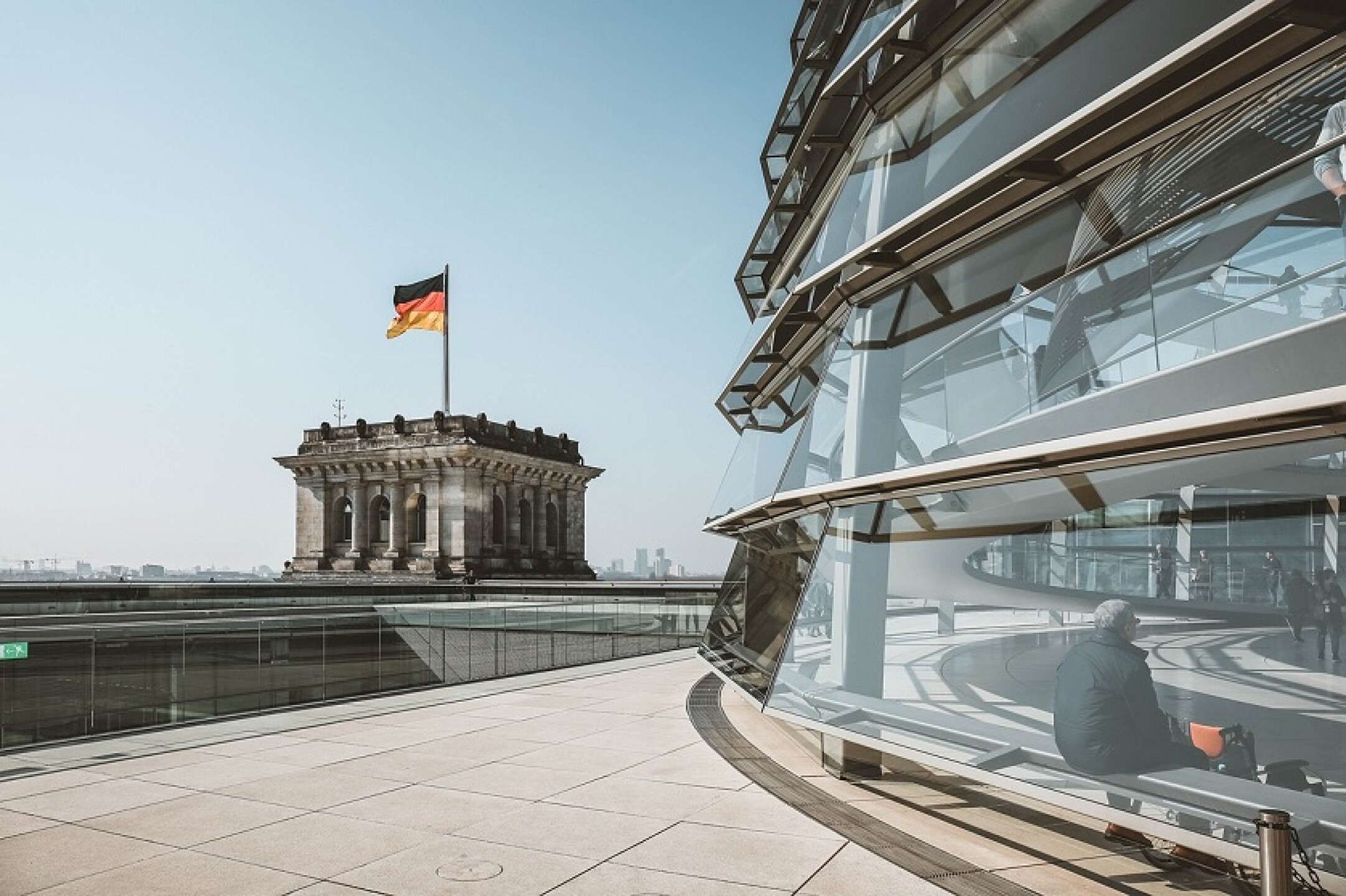 bandera de alemania architecture-4468573_1280.jpg