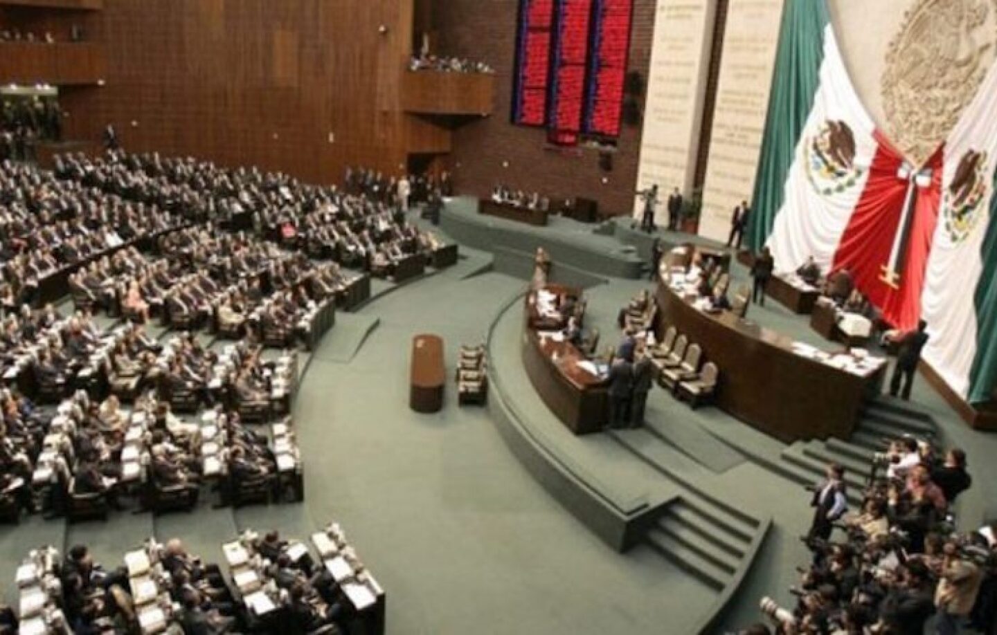 legisladores_austeridad