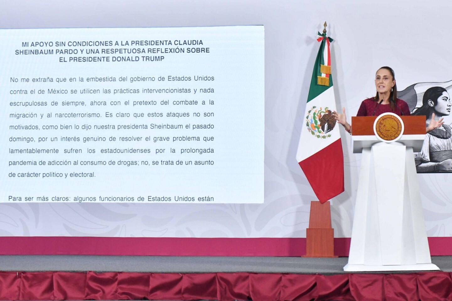 Conferencia del Pueblo Sheinbaum con carta de AMLO
