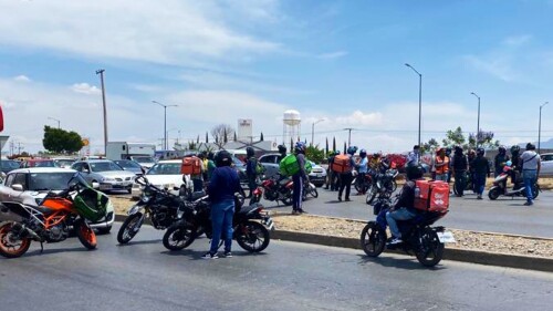 carretera-57-bloqueo-san-luis-potosi