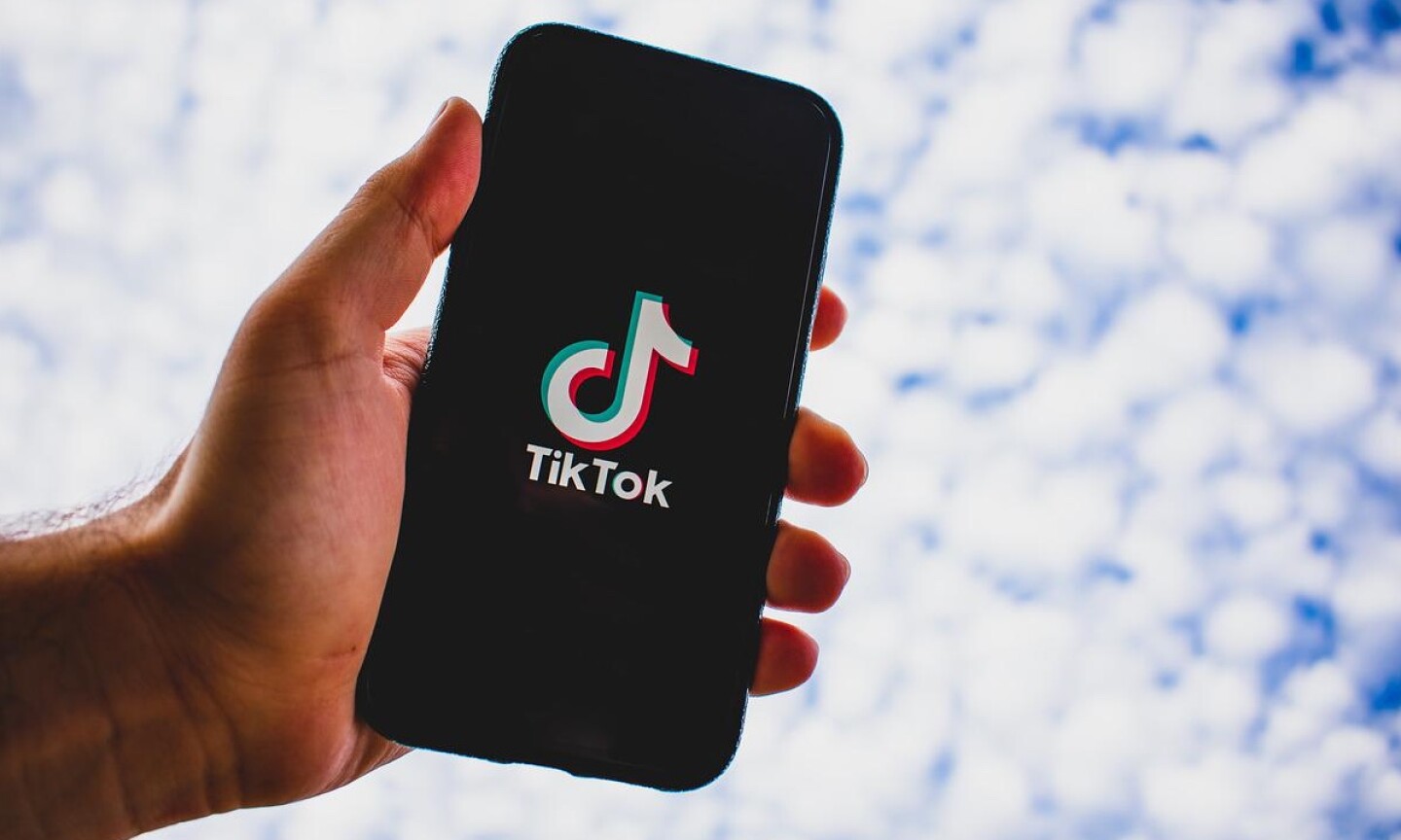 tik_tok_inai