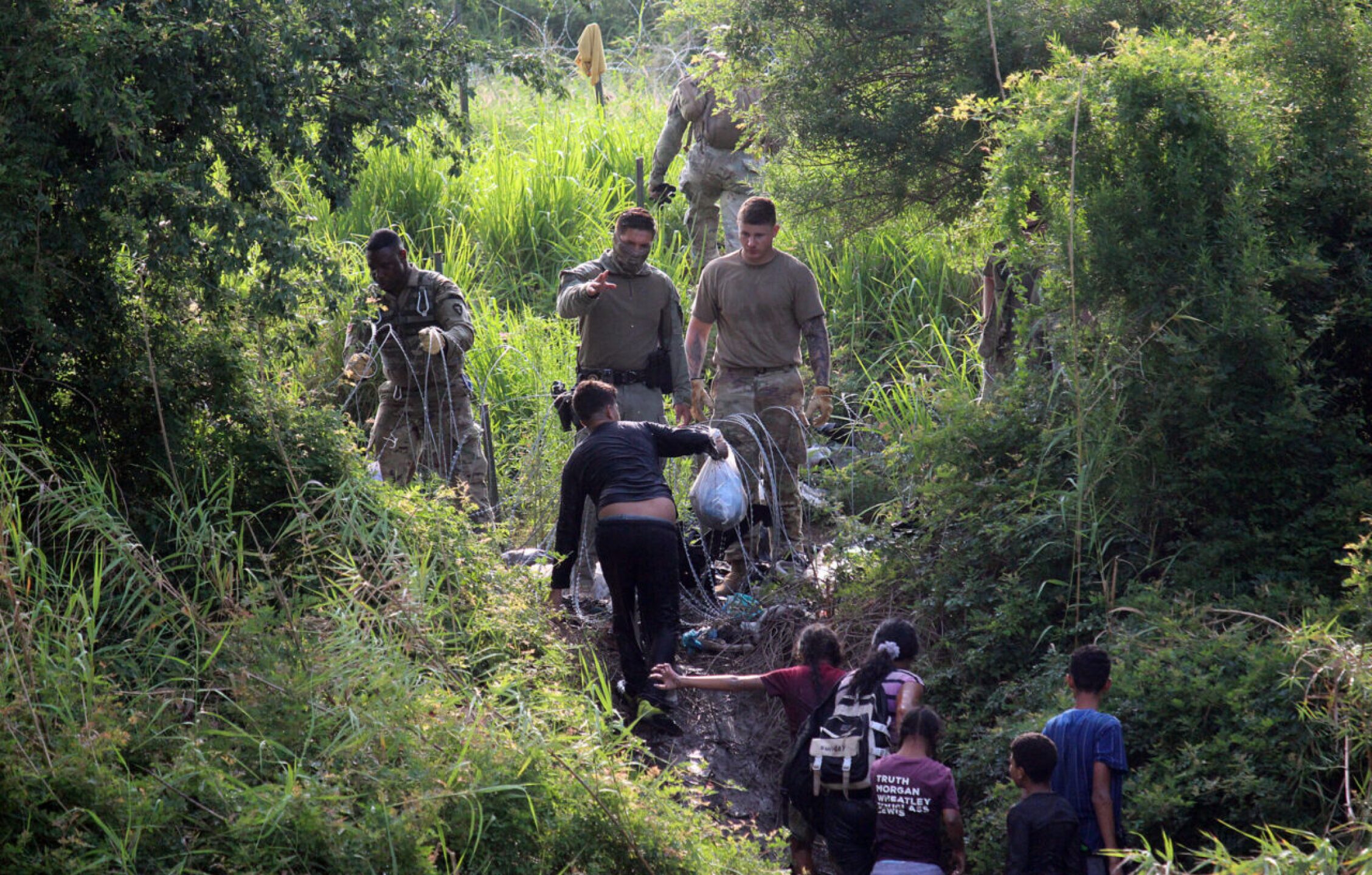 e34f40829a1d180c41a100e1d03e6e114e180907-1280x817