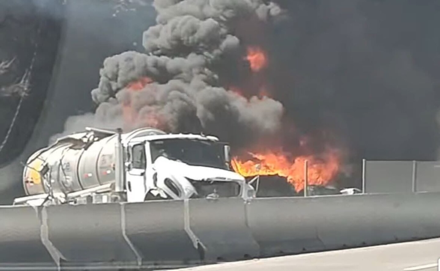 accidente-mexico-queretaro-hoy