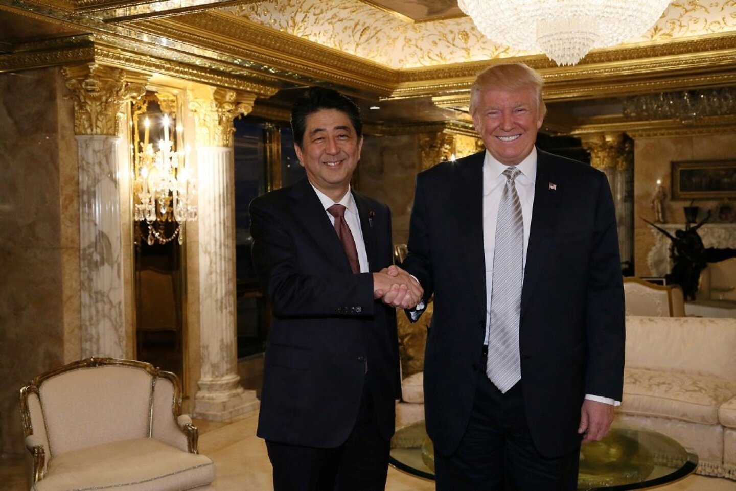 shinzoAbe-Trump