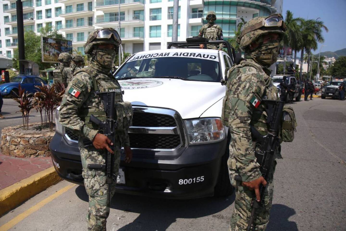 militares-civiles