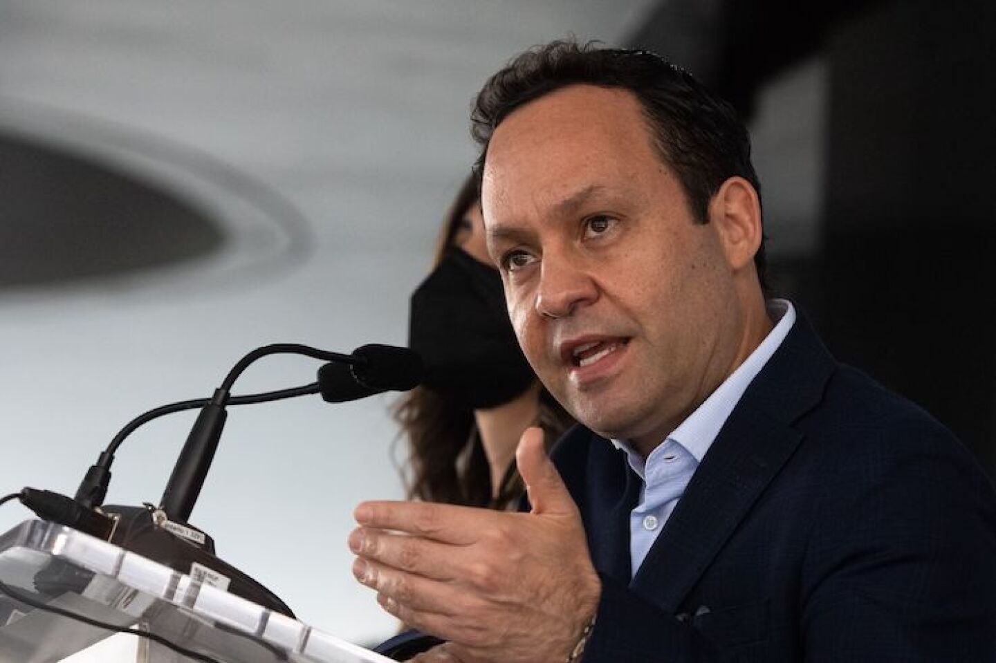 Clemente Castañeda, dirigente de Movimiento Ciudadano, señaló que aún no sabe si José Luis Pech se afiliará a su partido, luego de que fue abanderado como su candidato a gobernador de Quintana Roo.