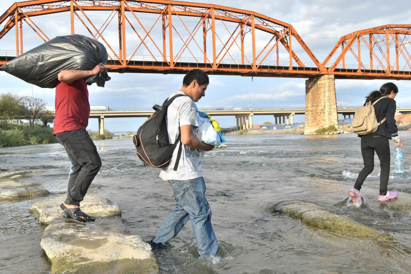 Migrantes Río Bravo