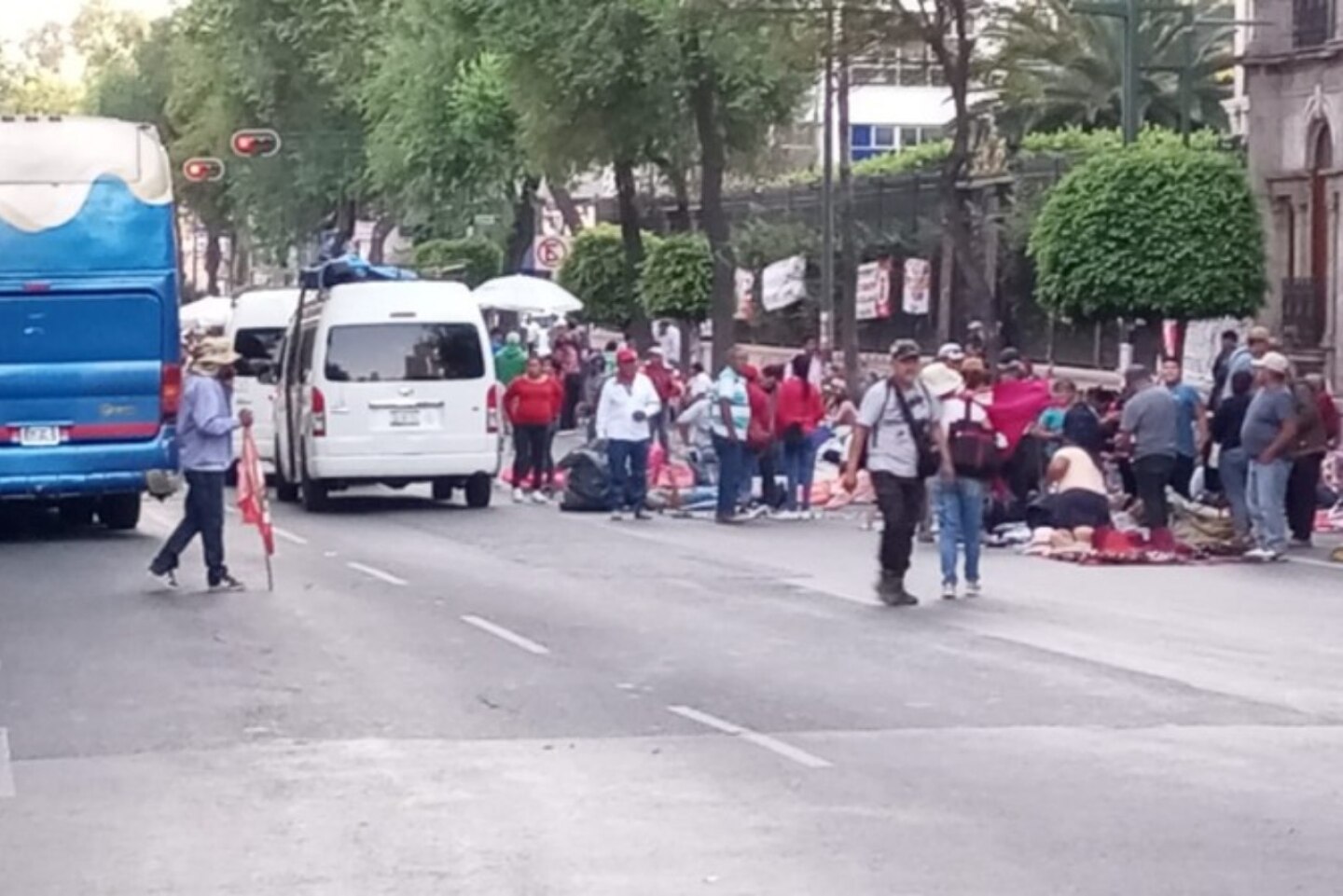 hoy no circula 11 abril