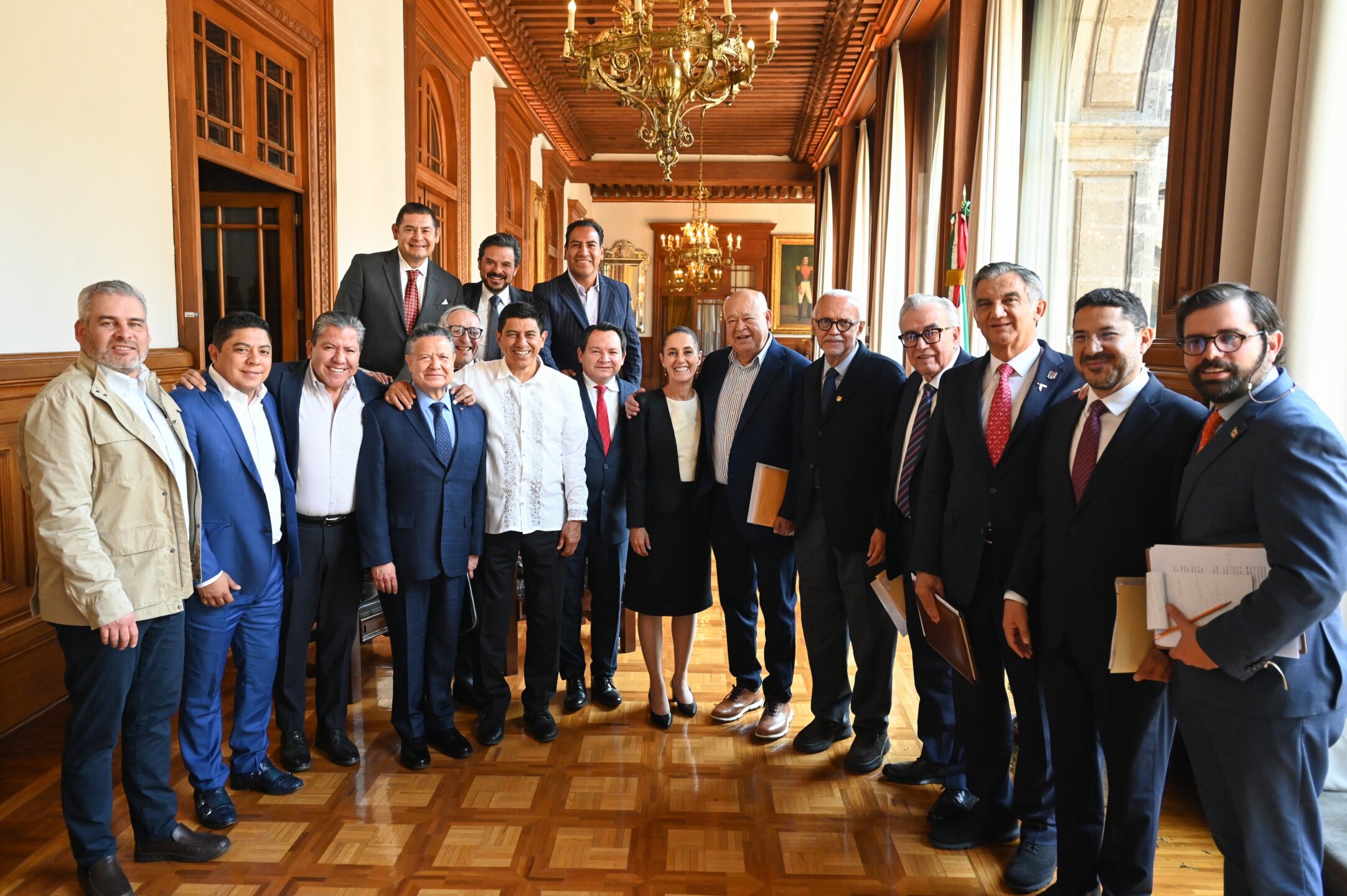 sheinbaum-gobernadores-imss-bienestar.jpeg