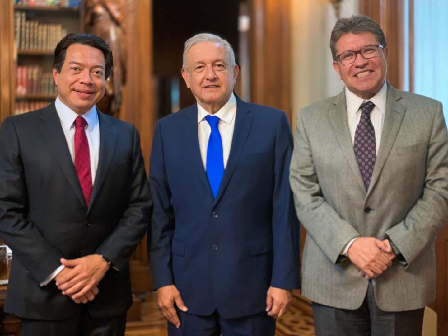 CIUDAD DE MÉXICO, 16JULIO2019.- Andrés Manuel López Obrador, Presidente de México, se reunió con los coordinadores de Morena; Mario Delgado, diputados, y Ricardo Monreal, senadores, en Palacio Nacional.FOTO: PRESIDENCIA /CUARTOSCURO.COM