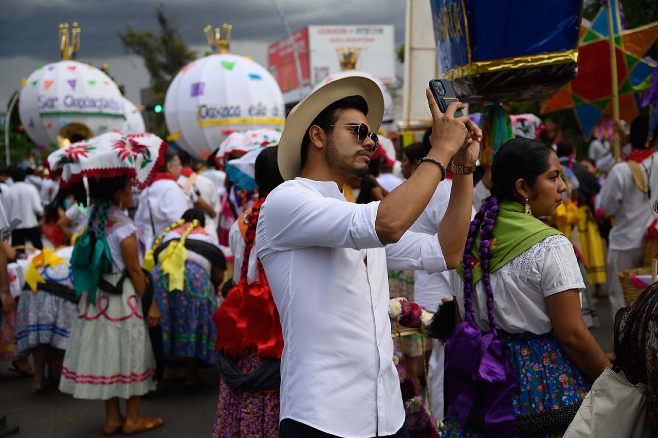 guelaguetza-oaxaca-feminicida-alejandro-murat-extranjeros-8