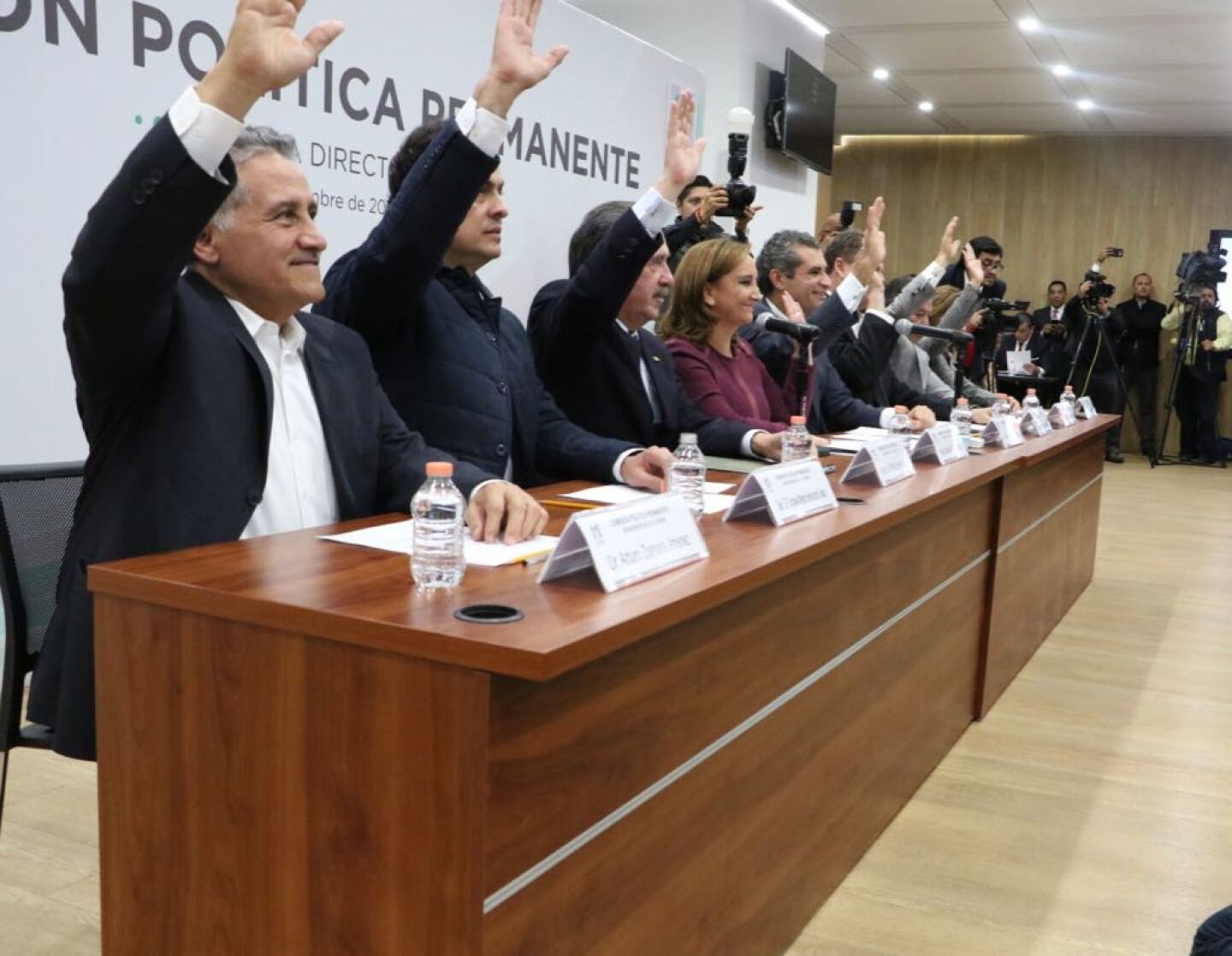 PRI_comision_politica
