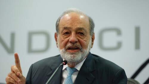 Empresa de Carlos Slim compra operaciÛn de PetroBal en 2 plataformas petroleras mexicanas