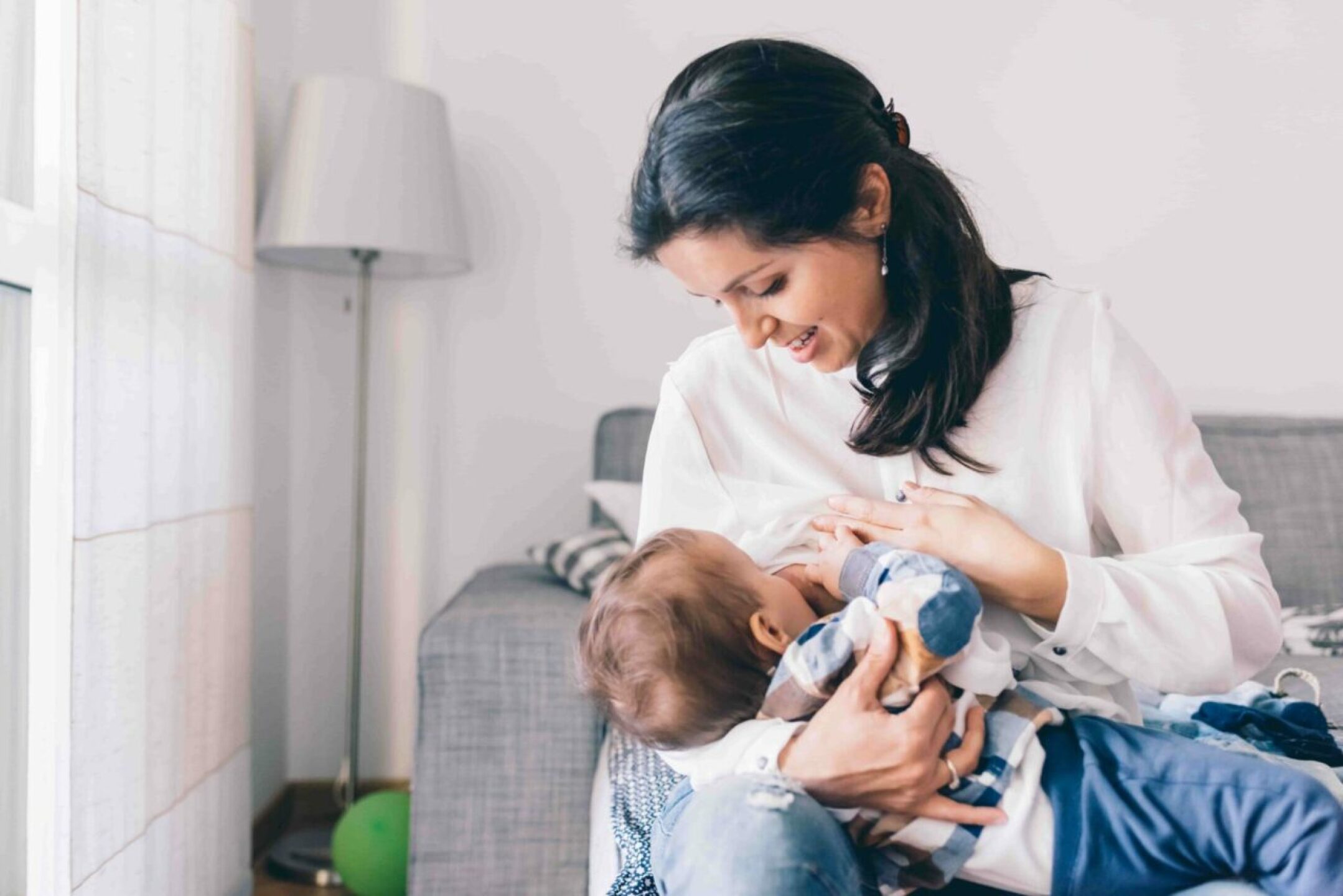 woman-breastfeeding-little-boy-newborn-2022-01-21-23-15-34-utc-1-1280x854