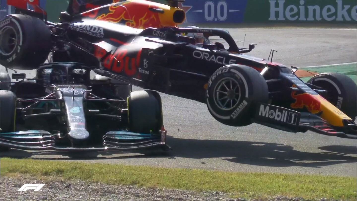 choque-entre-versstapen-y-hamilton-gran-premio-de-italia