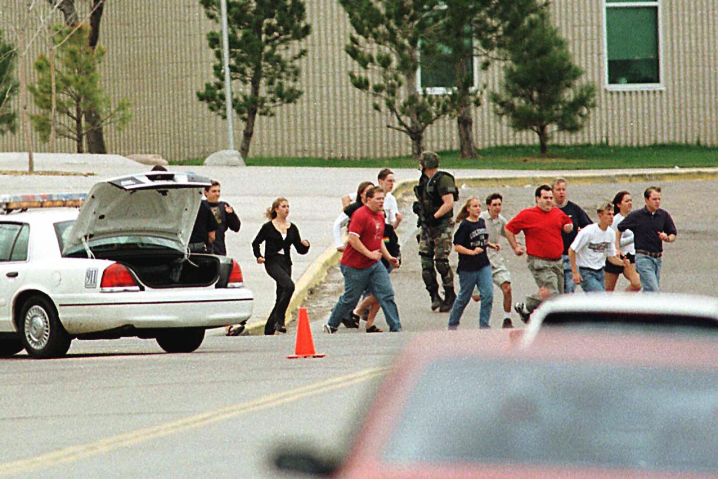 US-SHOOTING-STUDENTS
