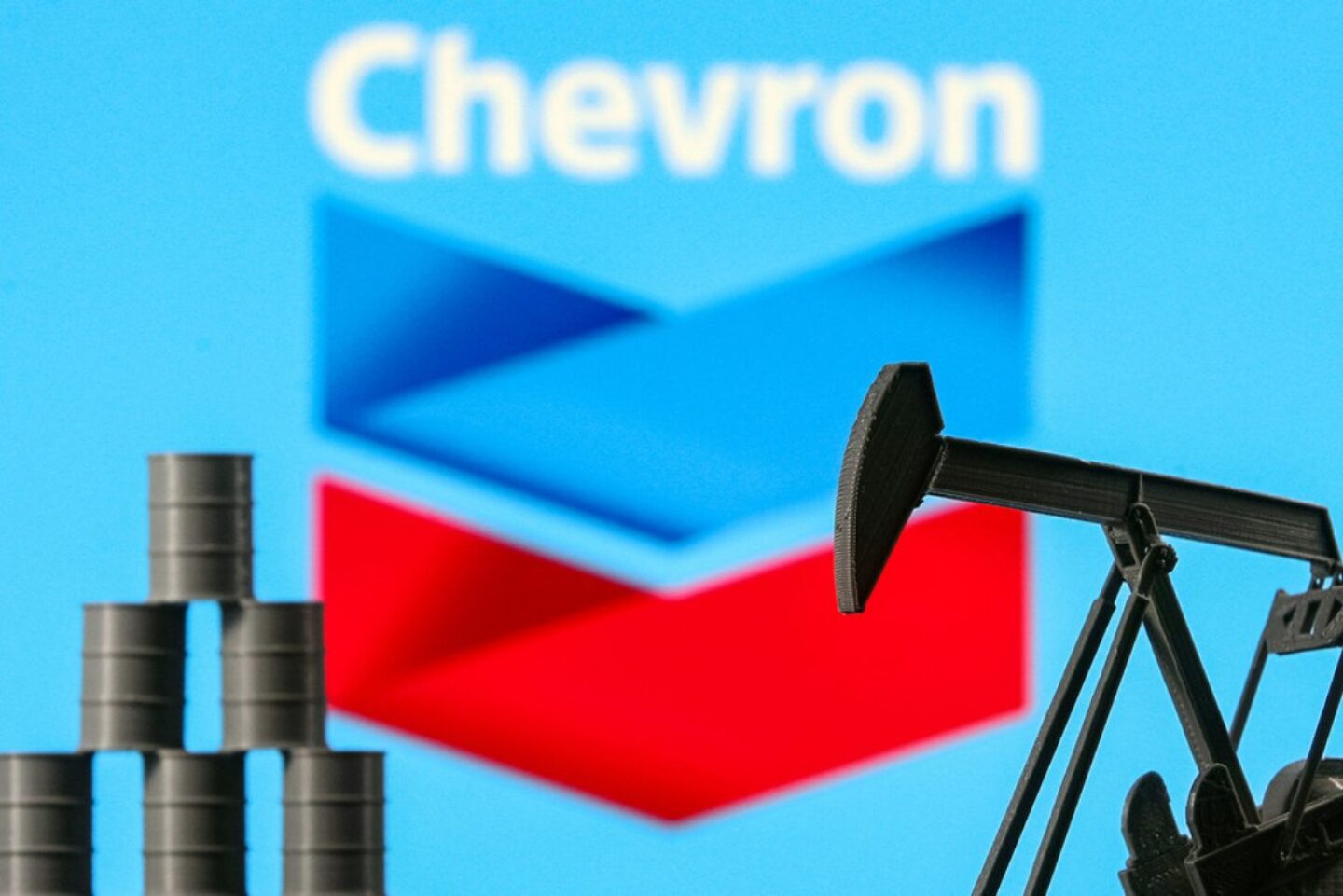 Chevron (1)