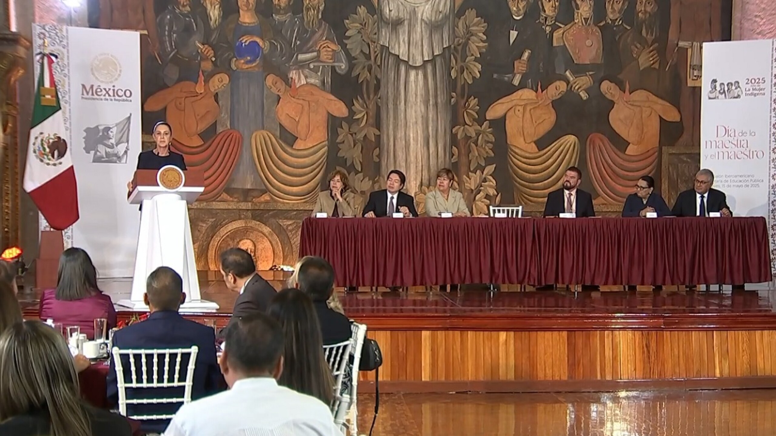 Shein baum anuncia aumentosalarian amaestros.jpg