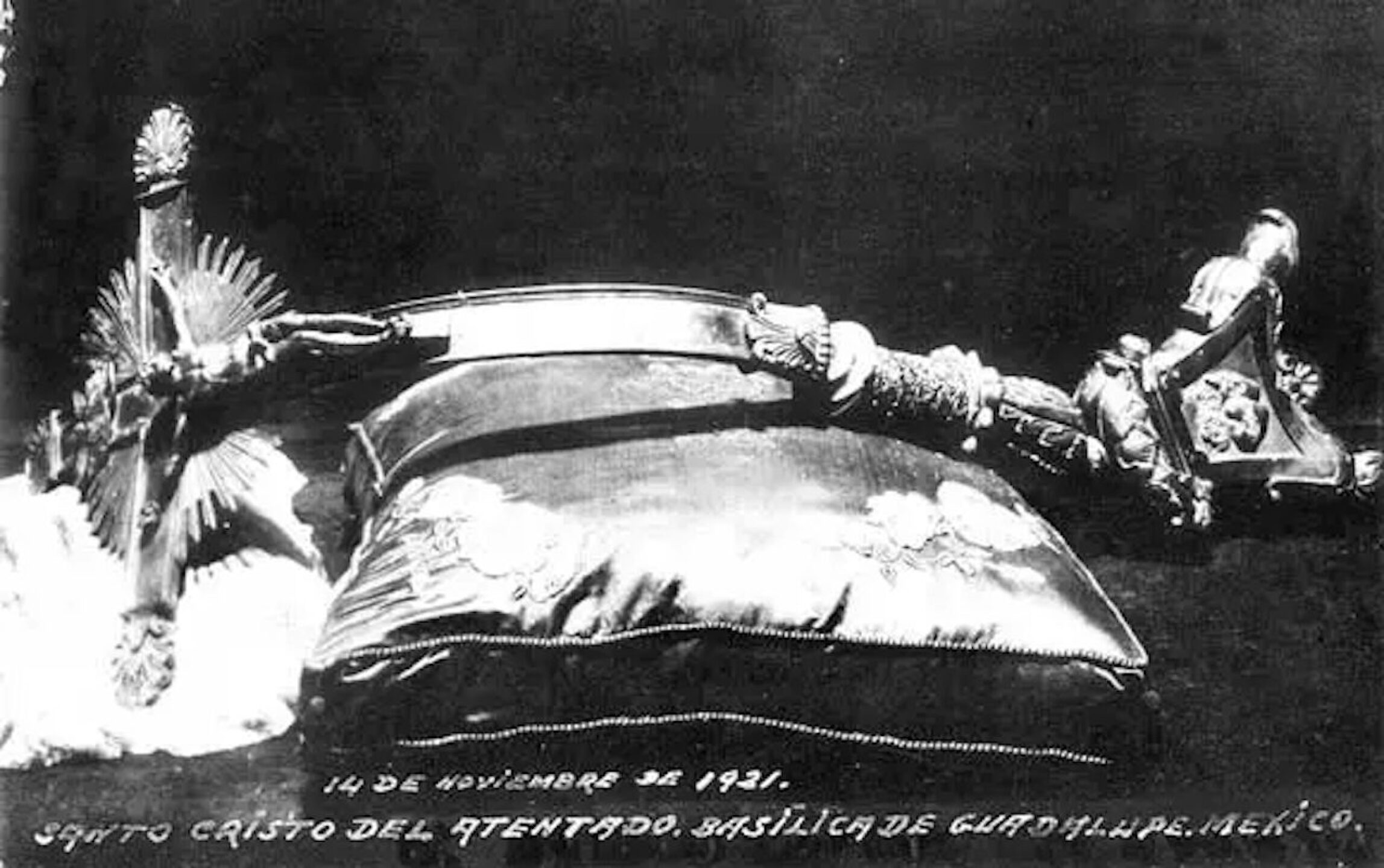 cristo_crucificado_virgen_de_guadalupe_basilica-copia