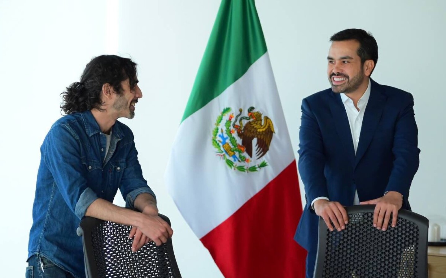 JORGE ALVAREZ MAYNEZ- carlos castillo
