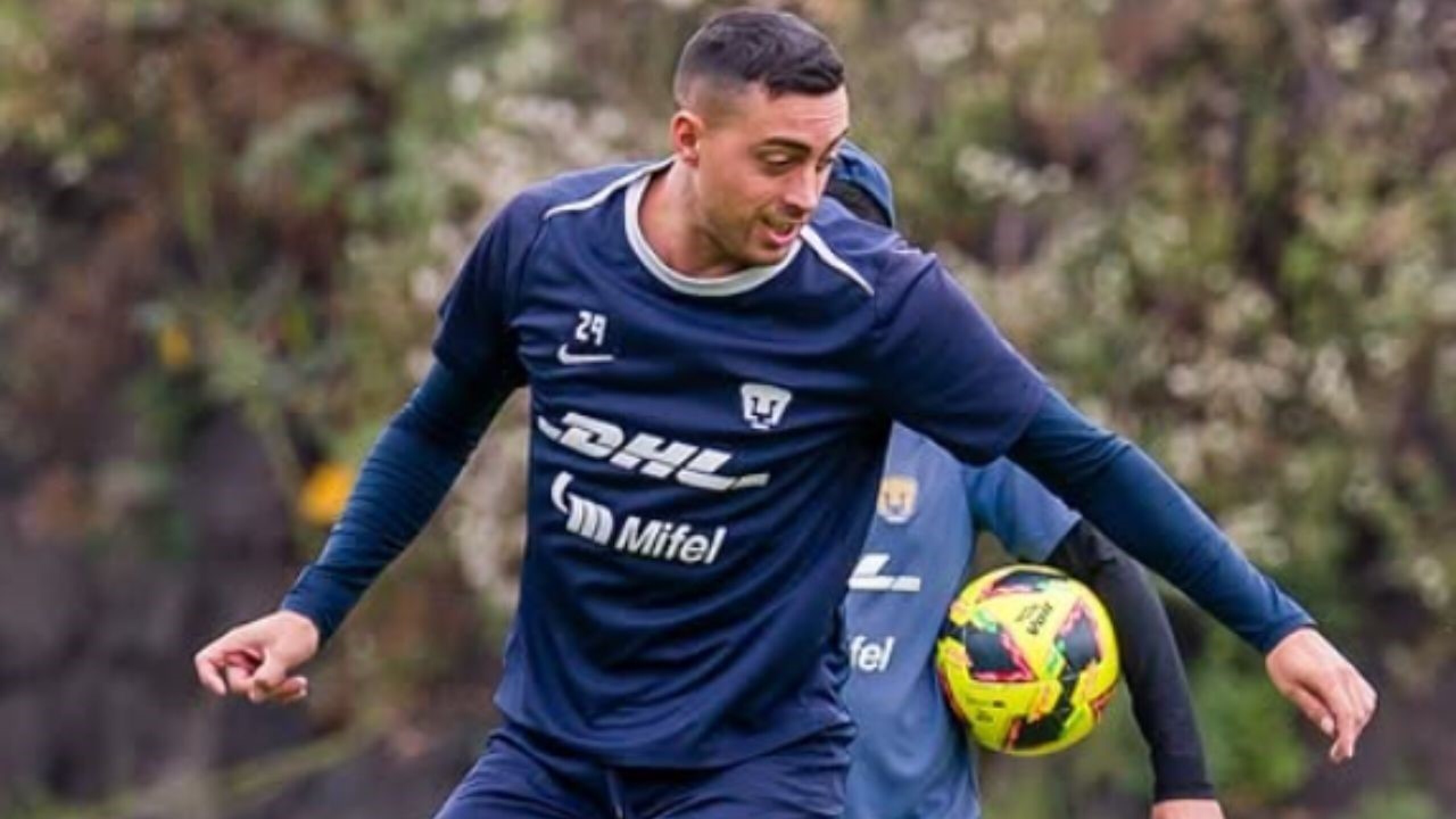 pumas_rayados.jpg