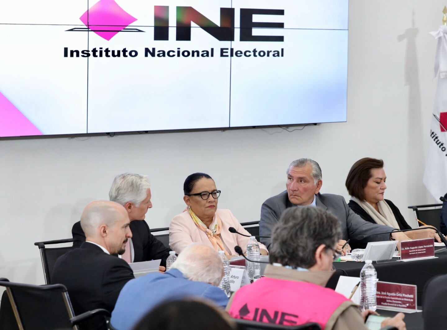 8518df77-6ebc-44fa-9ddc-123284944285