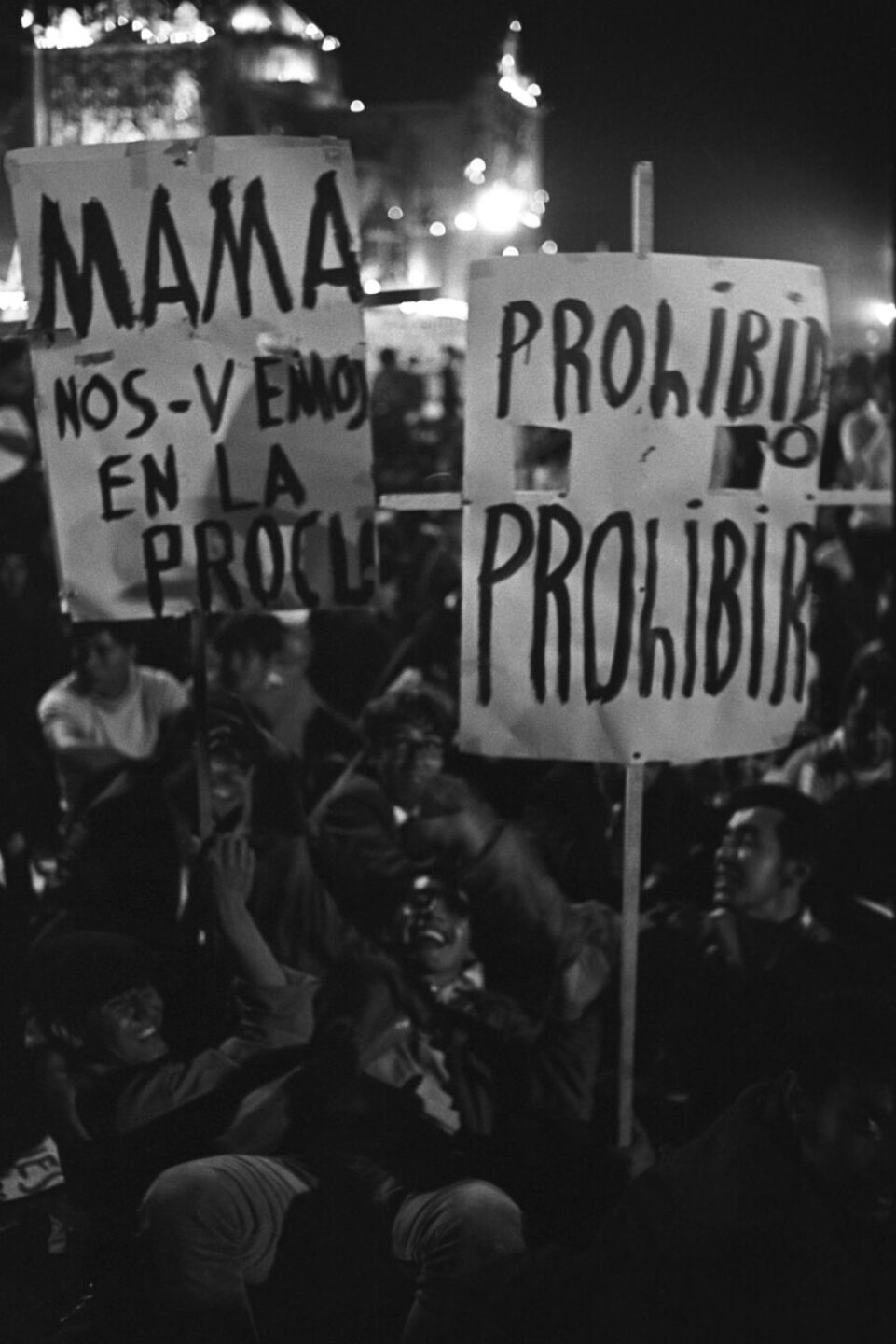 movimiento-estudiantil-1968-carteles-pintas-matanza-tlatelolco-11-854x1280