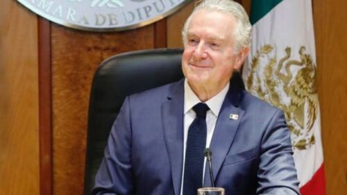 santiago_Creel_declina