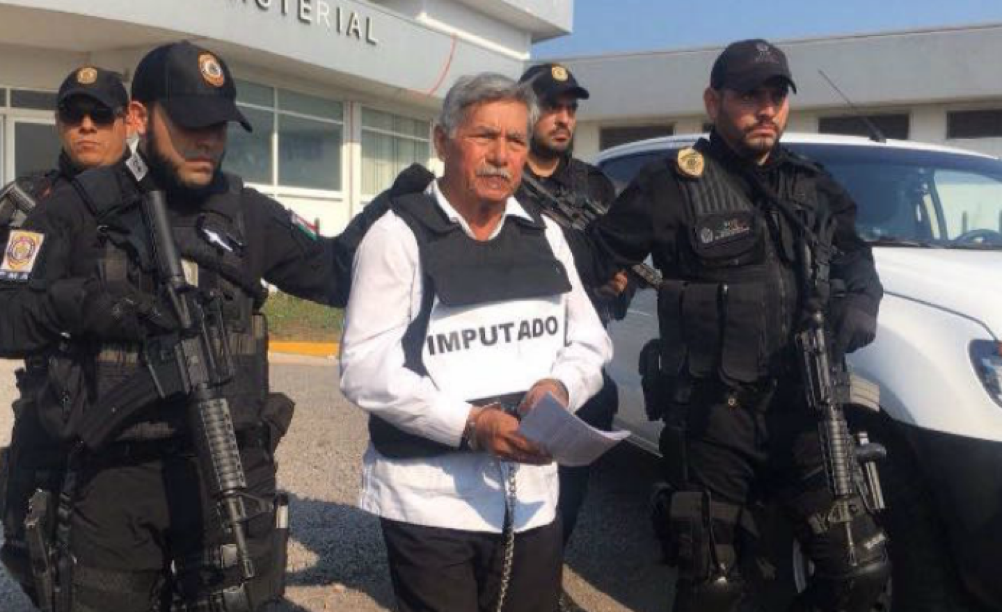 Captura de pantalla 2017-05-18 a las 6.22.19 p.m.